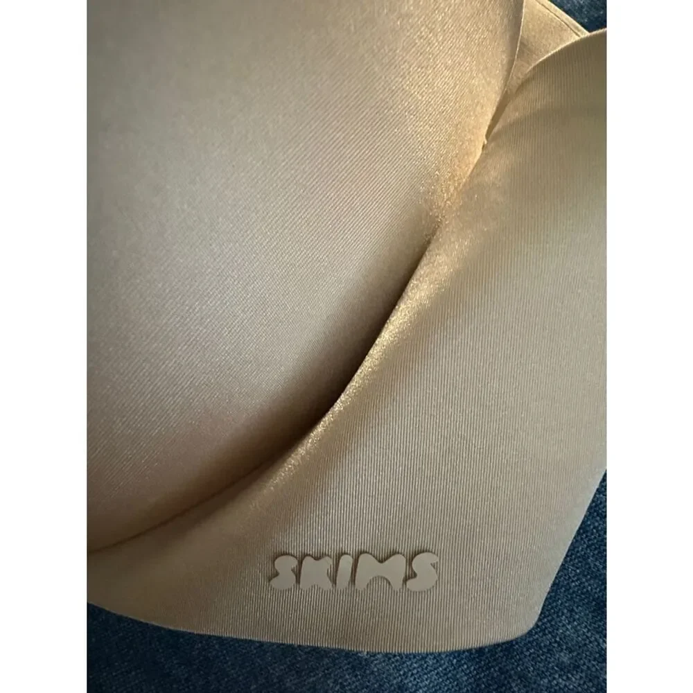 Skims ultimate baclonette push up bra